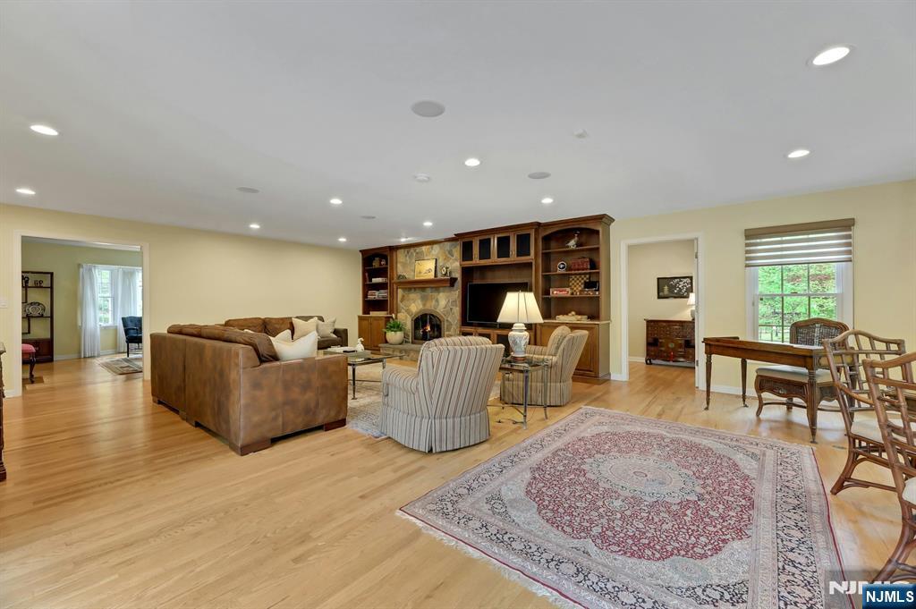 37 Longridge Road Montvale, NJ 07645 - Photo 11 of 43