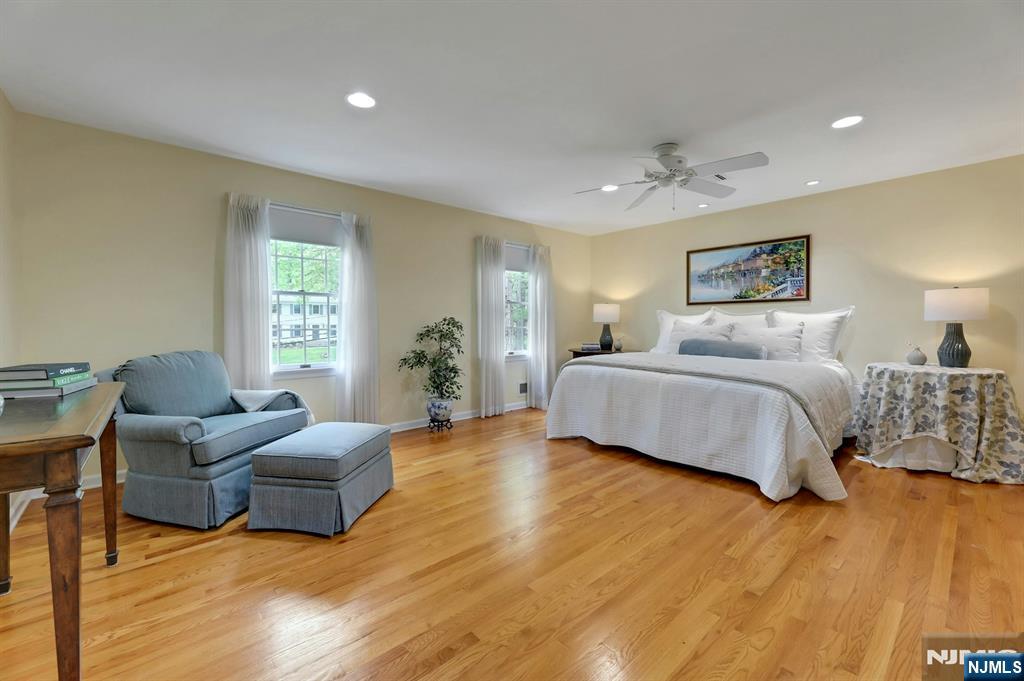 37 Longridge Road Montvale, NJ 07645 - Photo 25 of 43