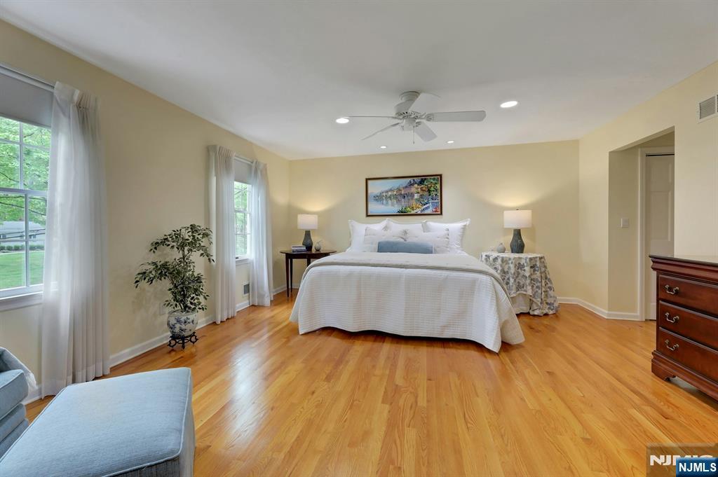 37 Longridge Road Montvale, NJ 07645 - Photo 26 of 43