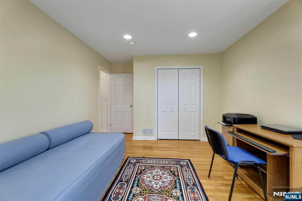 37 Longridge Road Montvale, NJ 07645 - Photo 33 of 43