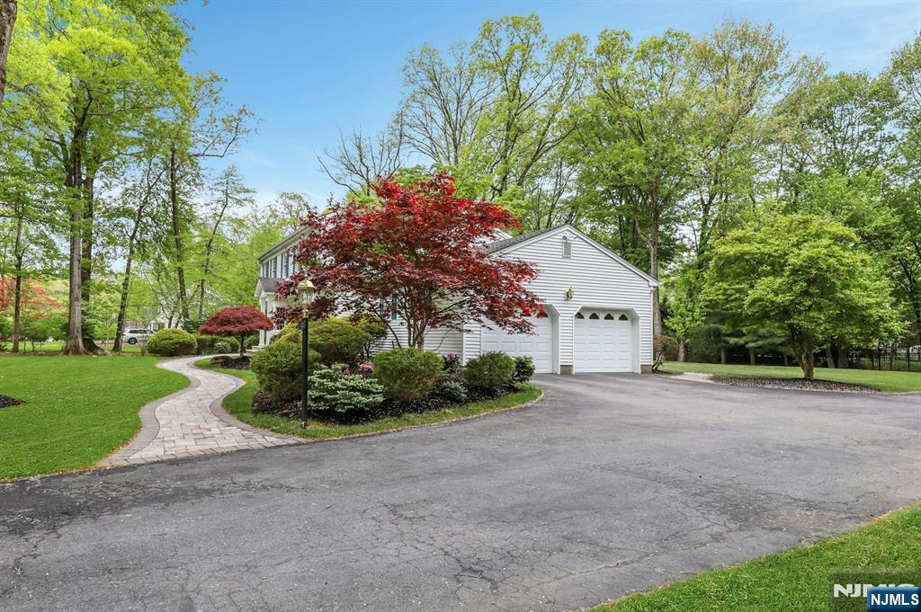 37 Longridge Road Montvale, NJ 07645 - Photo 40 of 43