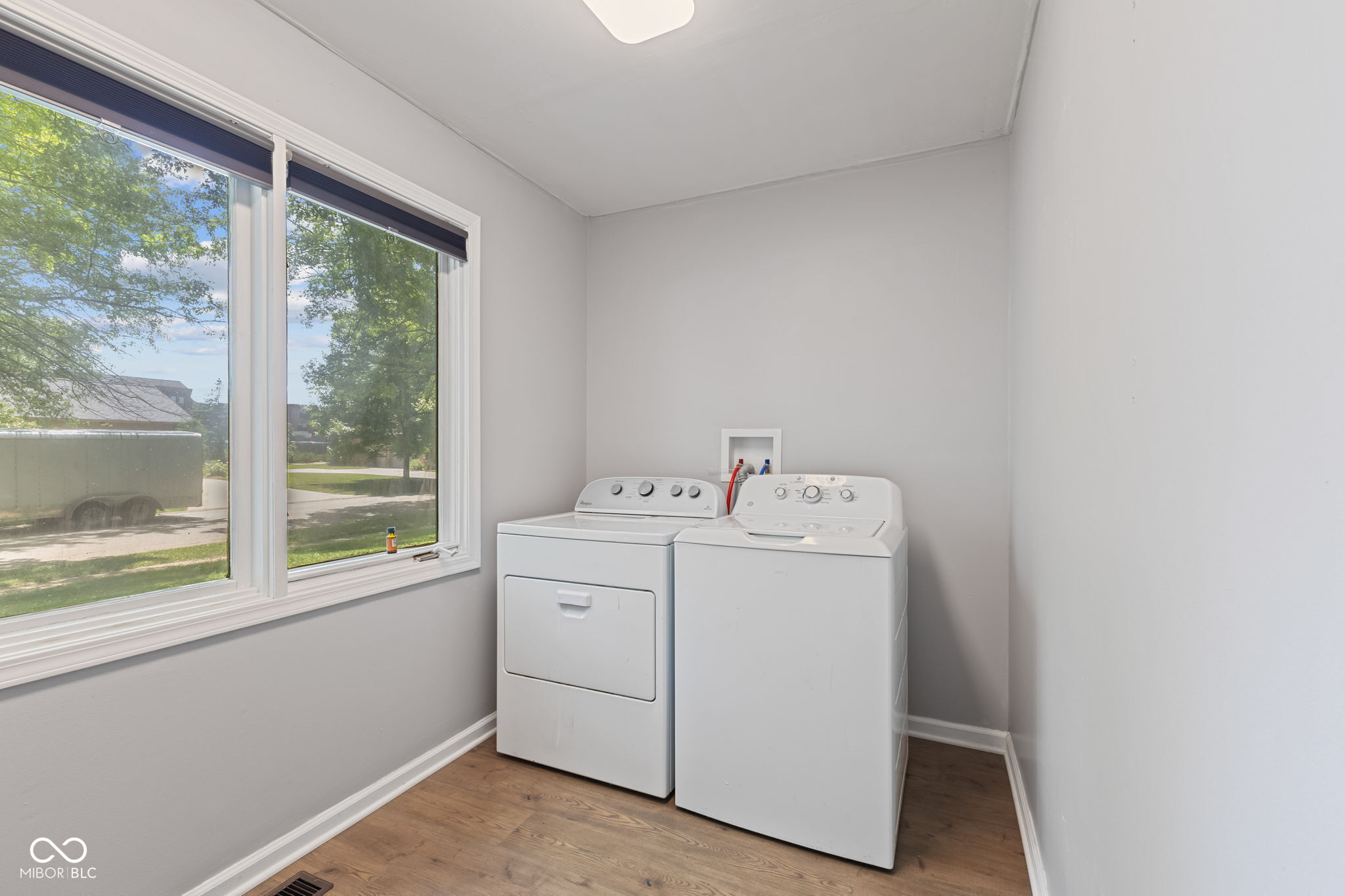 1930 Bechtel Road Indianapolis, IN 46260 - Photo 25 of 52