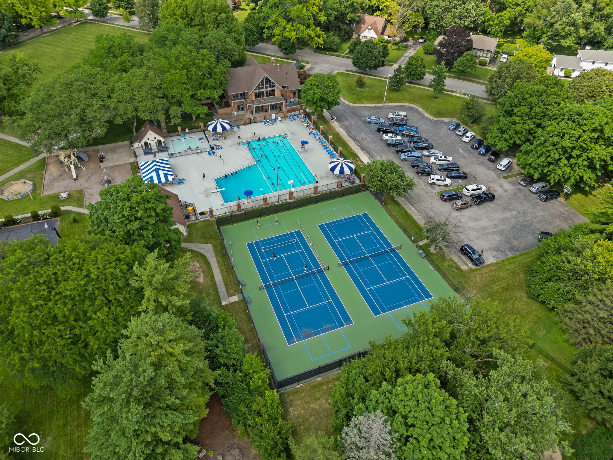 1930 Bechtel Road Indianapolis, IN 46260 - Photo 51 of 52