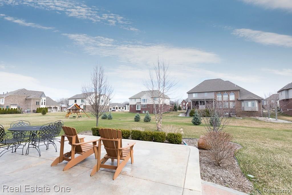 1463 Galena Rochester, MI 48306 - Photo 39 of 39 Galena MLS-W060.jpg