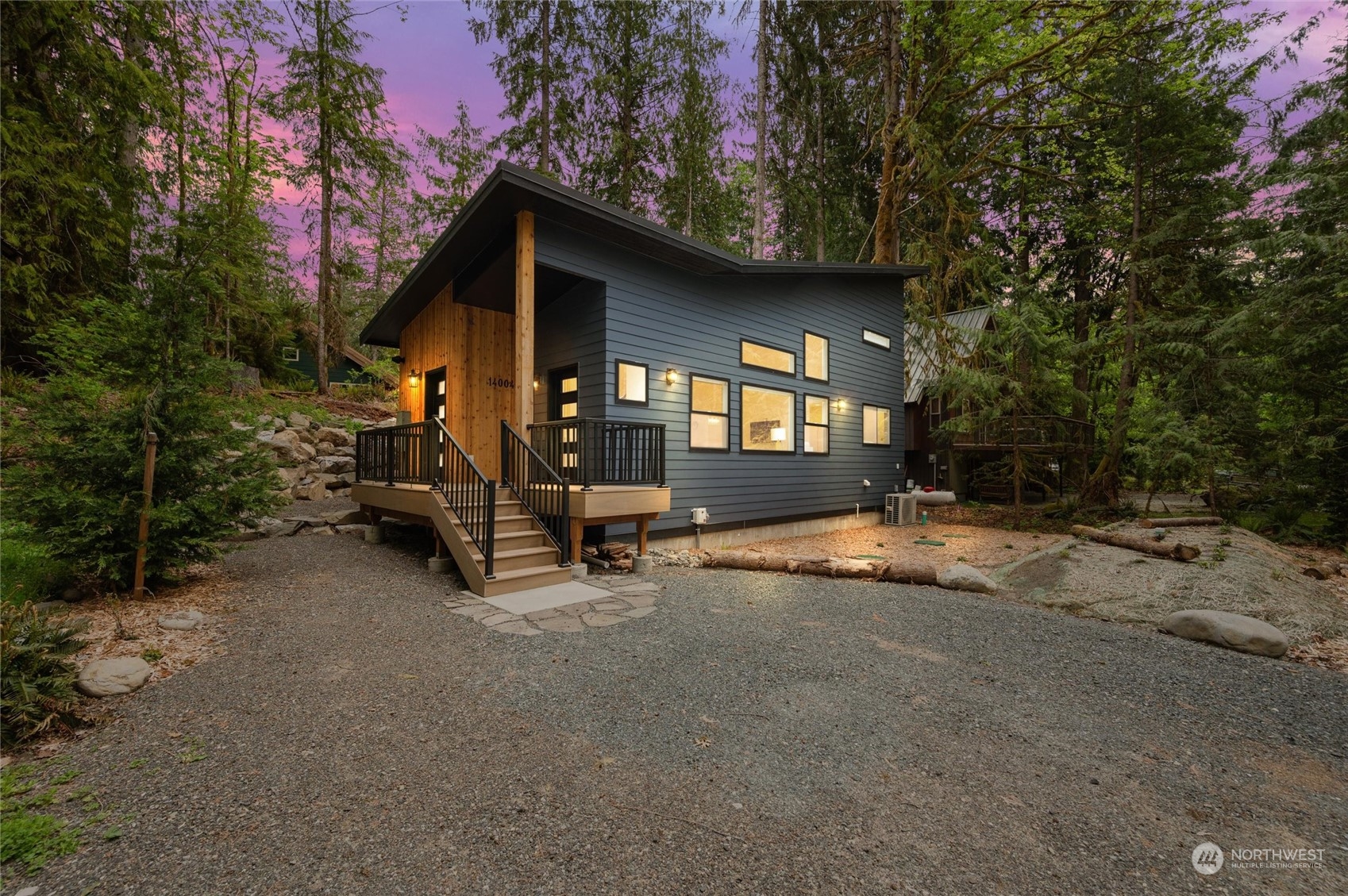 14004 Welcome Road Deming, WA 98244 - Photo 3 of 40 Gallery Image 3