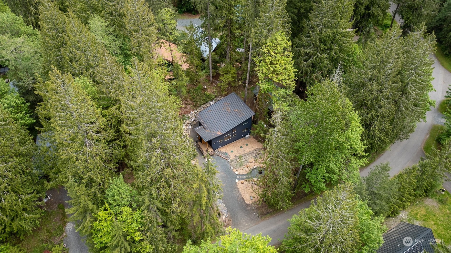 14004 Welcome Road Deming, WA 98244 - Photo 32 of 40 Gallery Image 32