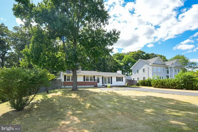 $675,000 | 5924 Cauba Court, Alexandria, VA 22310