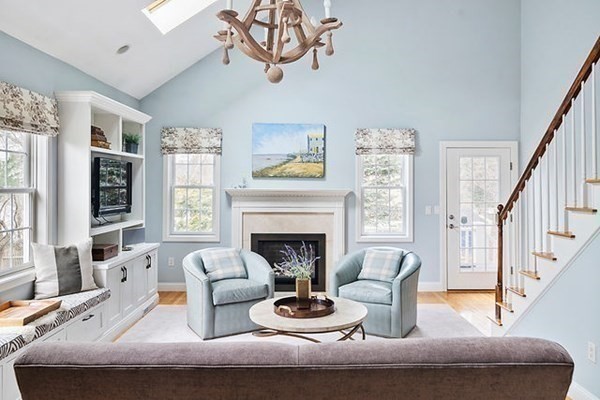 445 Highland Avenue Winchester, MA 01890 - Photo 11 of 39