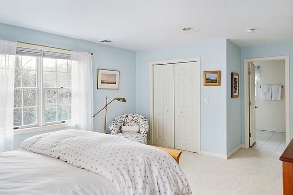 445 Highland Avenue Winchester, MA 01890 - Photo 20 of 39