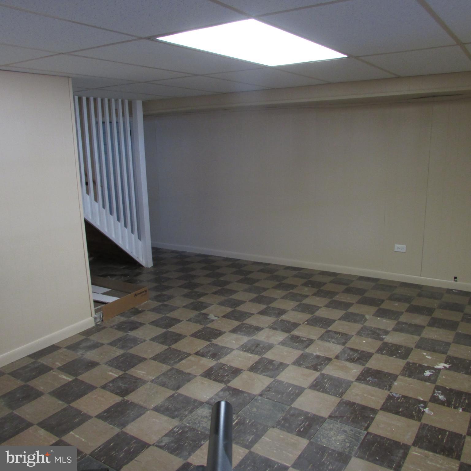 12530 Richton Road Philadelphia, PA 19154 - Photo 20 of 26 Family Room