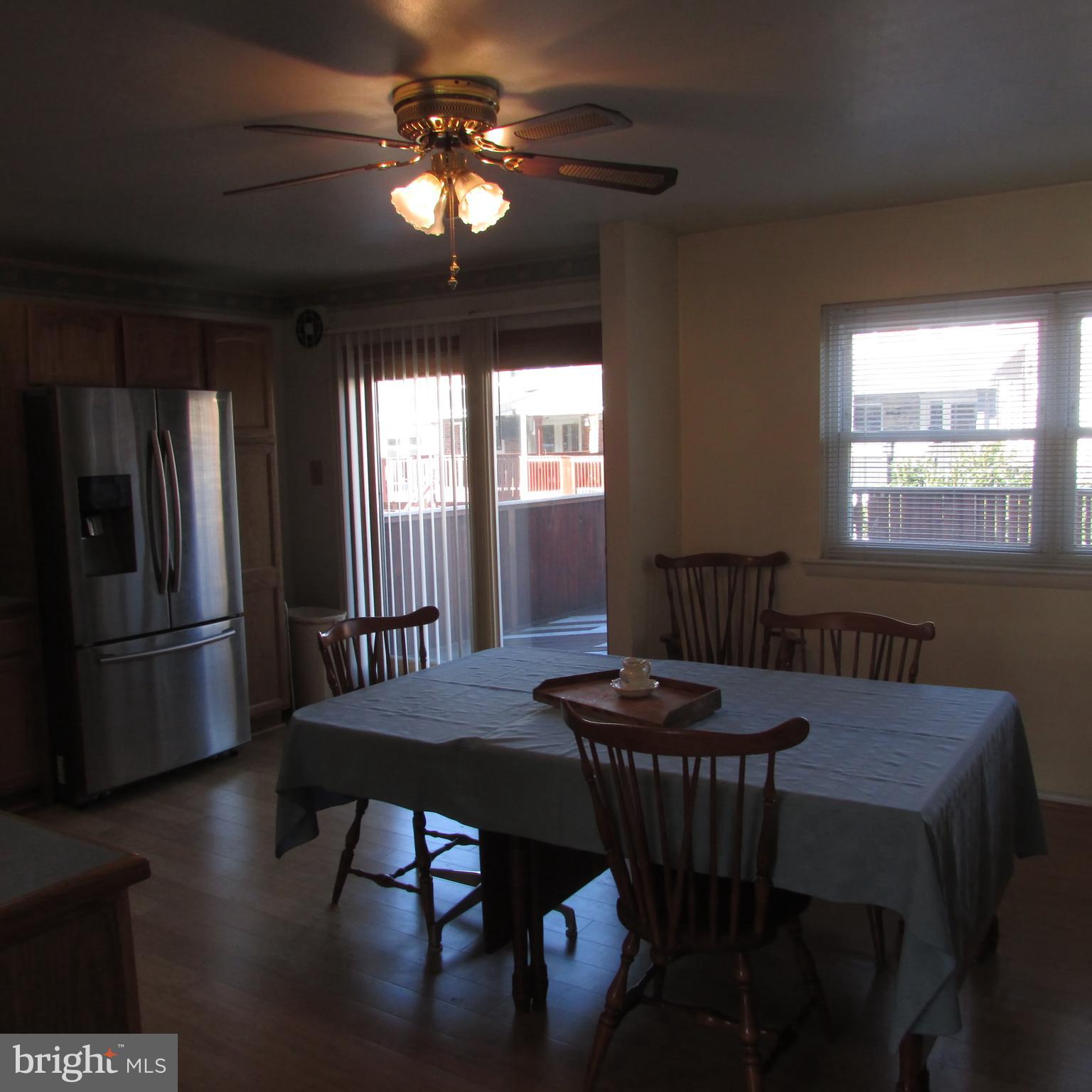 12530 Richton Road Philadelphia, PA 19154 - Photo 7 of 26 Eat In Kitchen