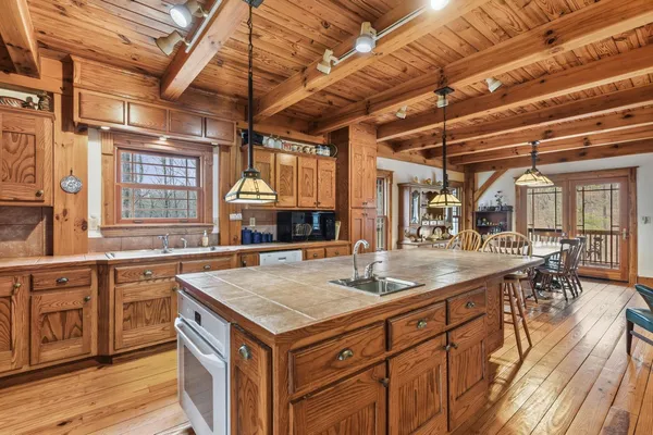 $1,467,300 | 547 Hughes Road Southeast, Cleveland, TN 37323