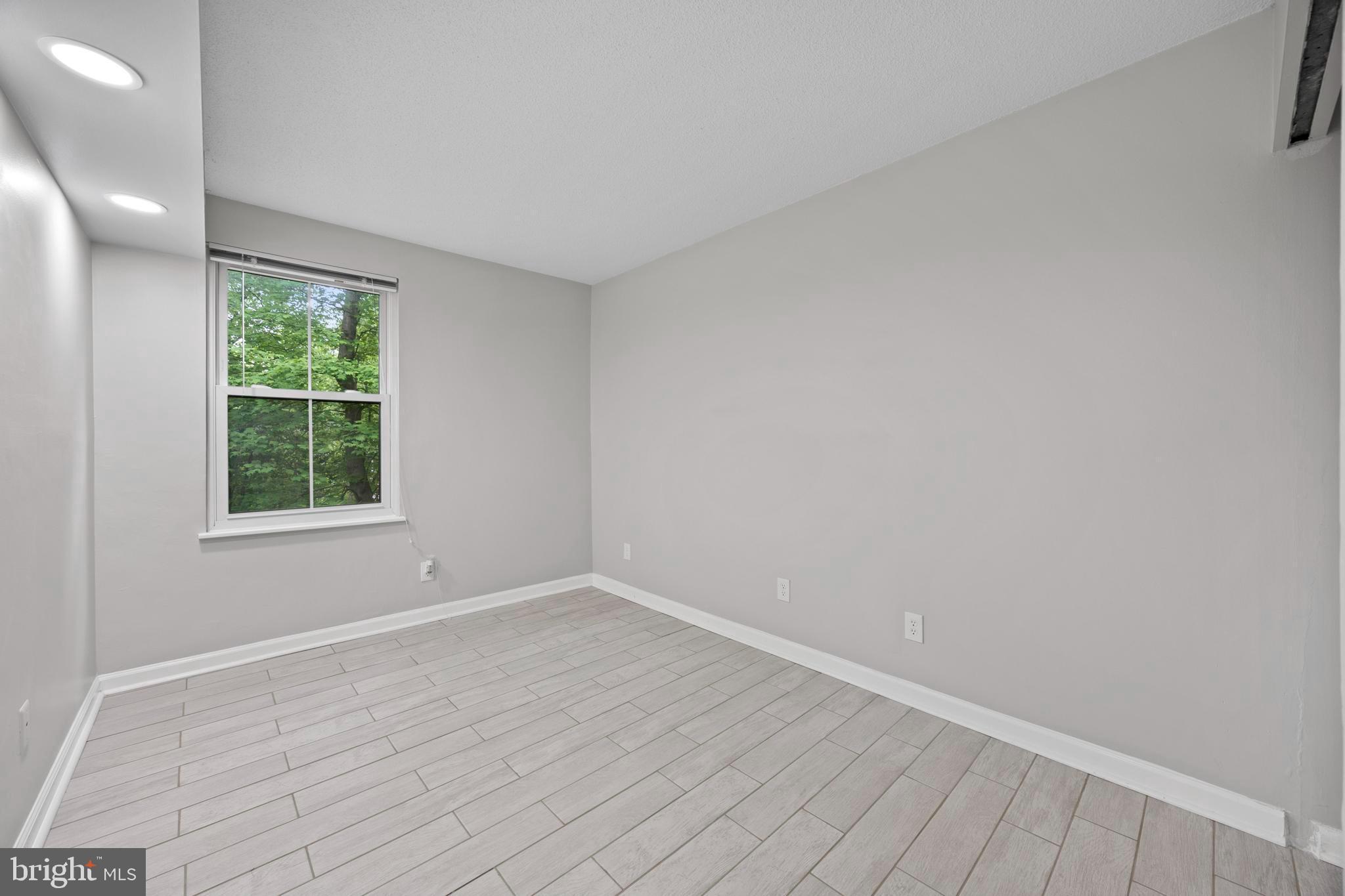 2216 Castle Rock Square, Unit 12C Reston, VA 20191 - Photo 11 of 27
