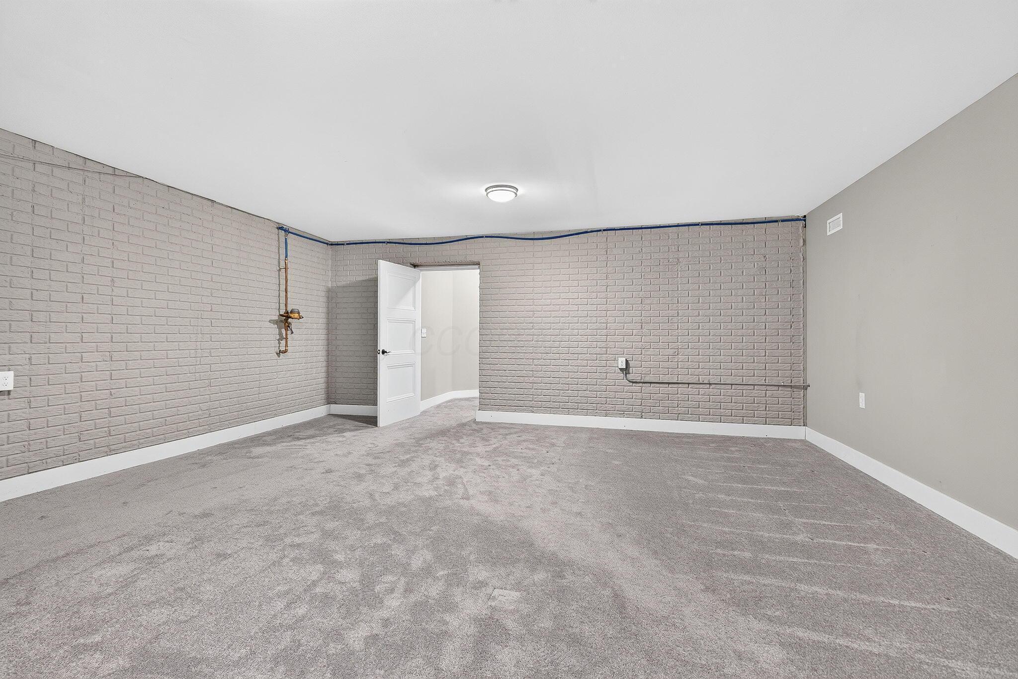 176 East Weber Road Columbus, OH 43202 - Photo 120 of 131 176 E weber (Interior)-57