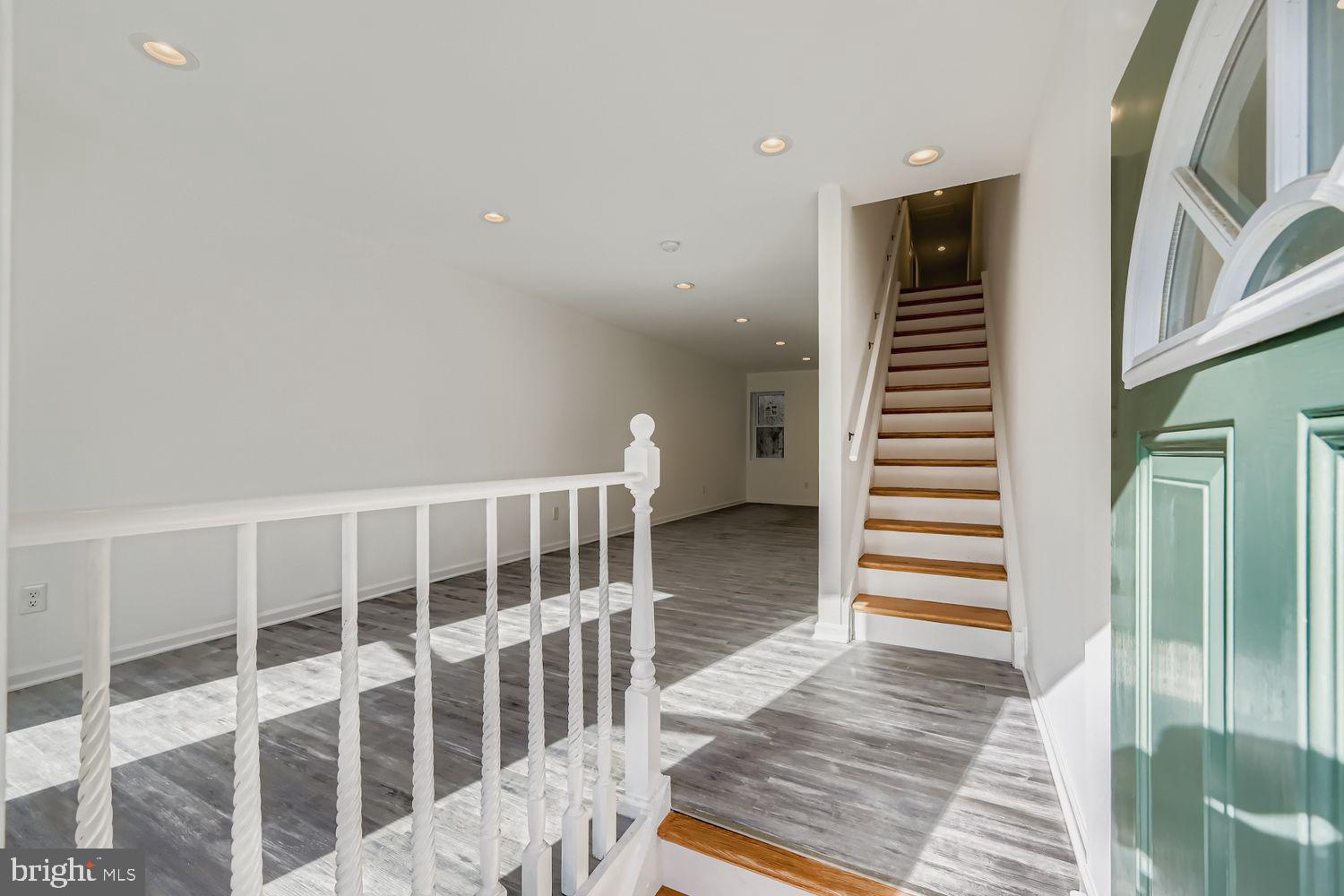 1006 East 20th Street Baltimore, MD 21218 - Photo 5 of 29 a view of a bathroom with stairs