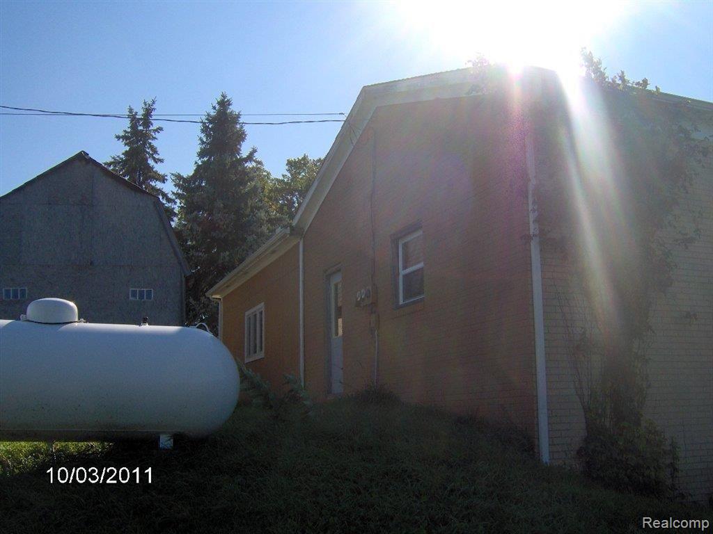 3681 Bigelow Road Howell, MI 48855 - Photo 16 of 17 HPIM1323.JPG