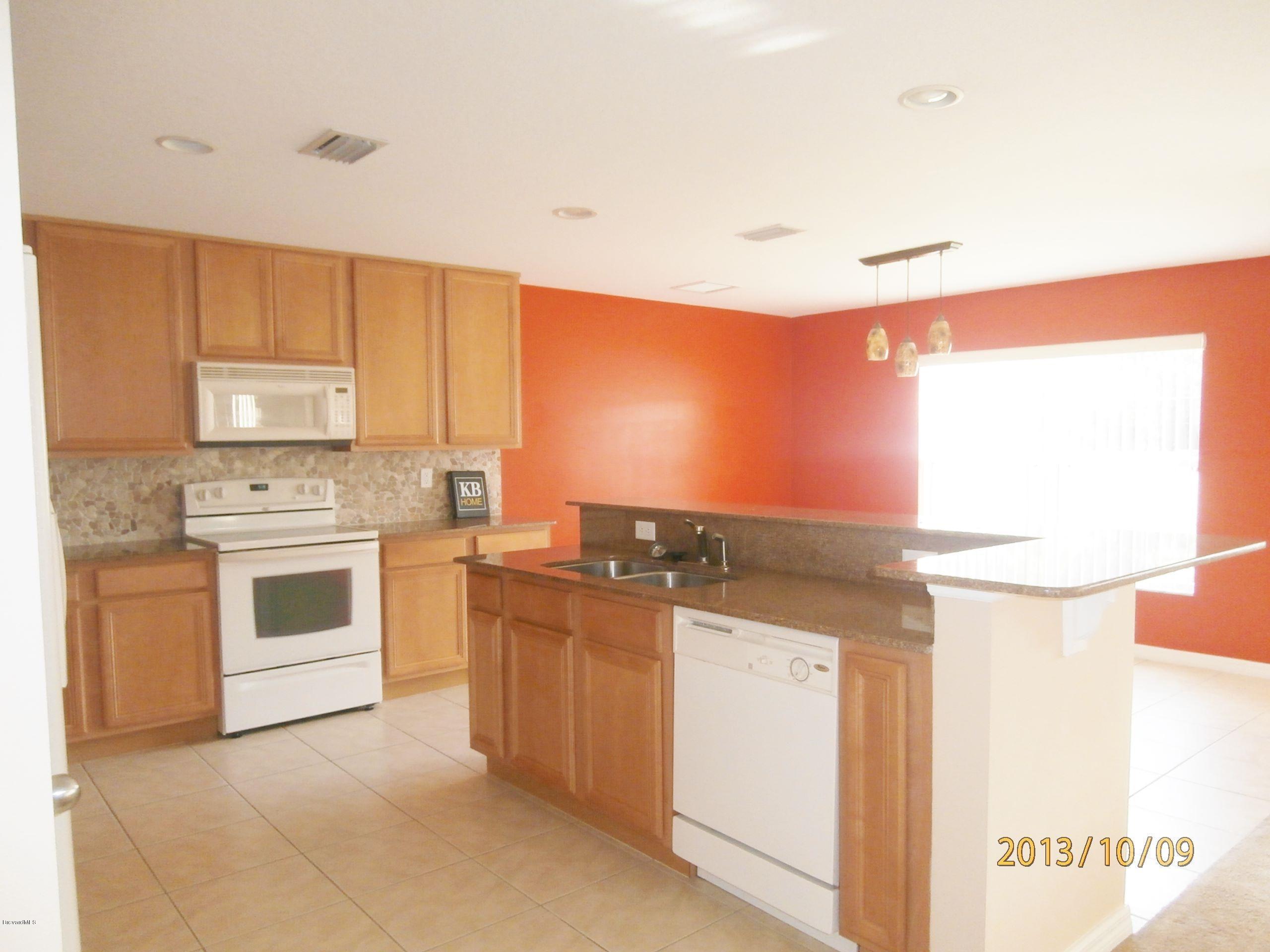 196 Scotch Street Southwest Palm Bay, FL 32908 - Photo 5 of 24 kitchenbest