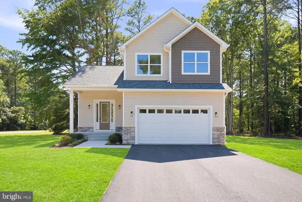 $389,900 | 17 Anchorage Drive, Montross, VA 22520