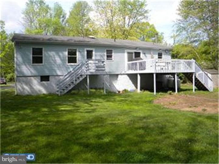 419 Hartford Road Mount Laurel, NJ 08054 - Photo 3 of 25 Deck