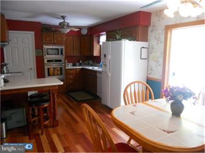 419 Hartford Road Mount Laurel, NJ 08054 - Photo 8 of 25 Kitchen