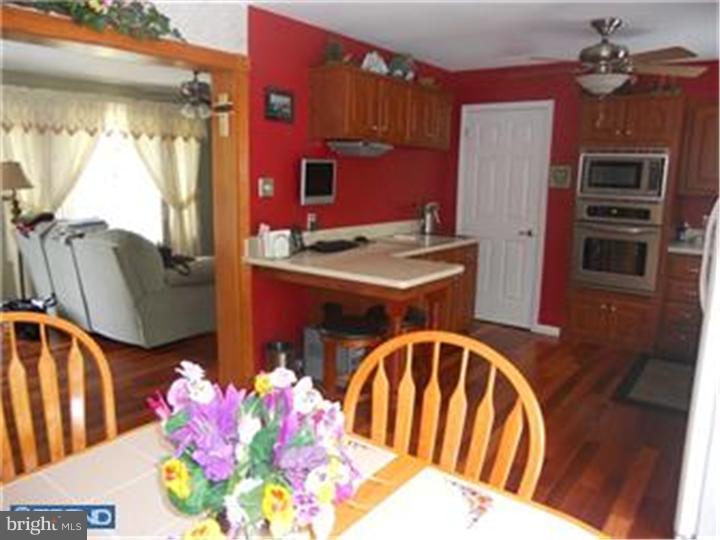 419 Hartford Road Mount Laurel, NJ 08054 - Photo 9 of 25 Kitchen