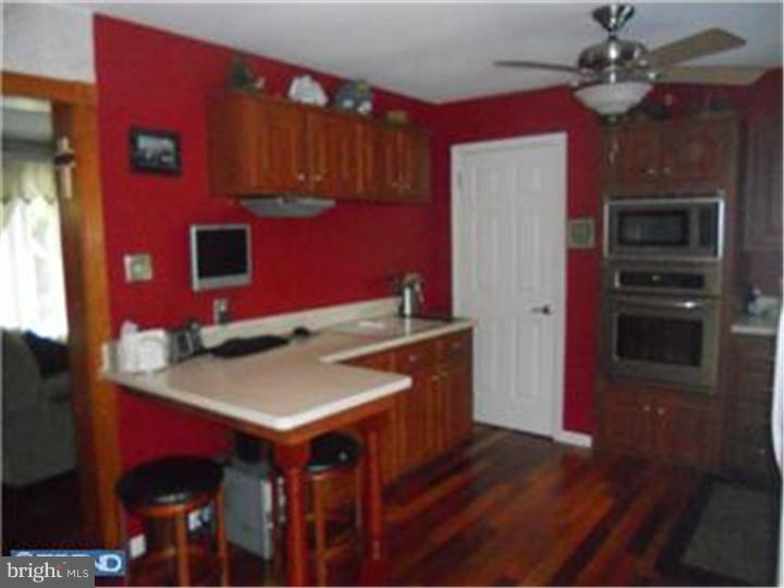 419 Hartford Road Mount Laurel, NJ 08054 - Photo 10 of 25 Kitchen