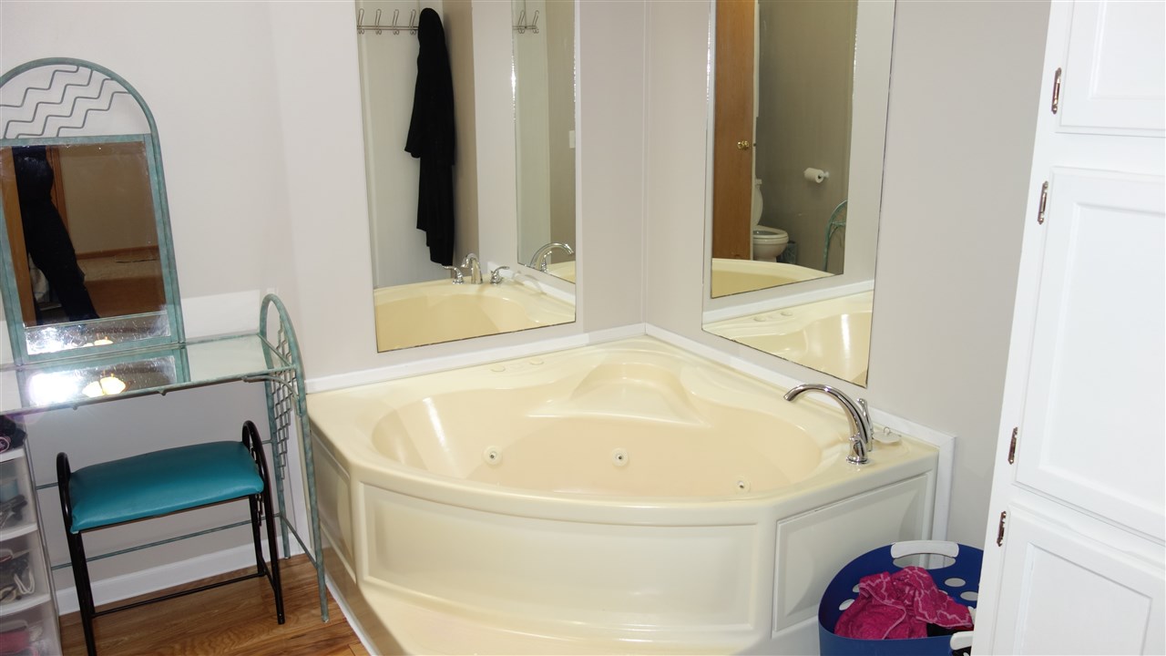 18670 Sharon Road Oakley, MI 48649 - Photo 18 of 25 Gallery Image 18