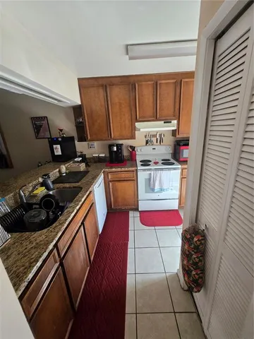 $1,475 | 3760 Northwest 56th Place, Gainesville, FL 32653