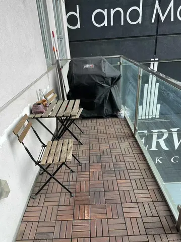 $6,495 | 27-17 42nd Road, Unit 15A | Long Island City