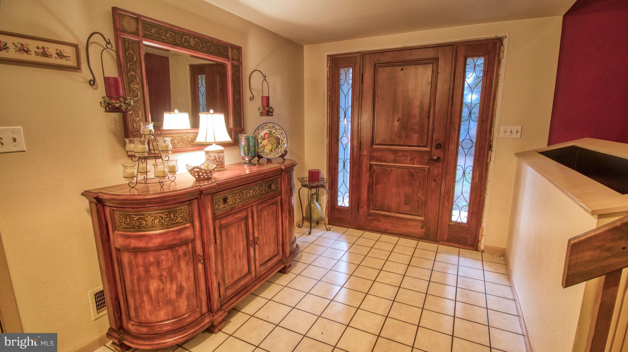 3848 Cloverfield Road Harrisburg, PA 17109 - Photo 13 of 27 Gallery Image 13
