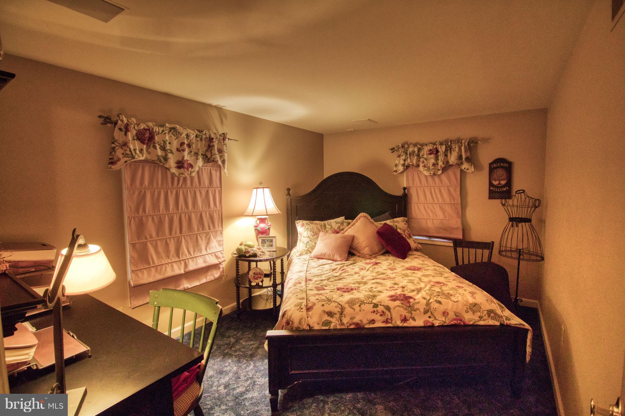 3848 Cloverfield Road Harrisburg, PA 17109 - Photo 24 of 27 Gallery Image 24