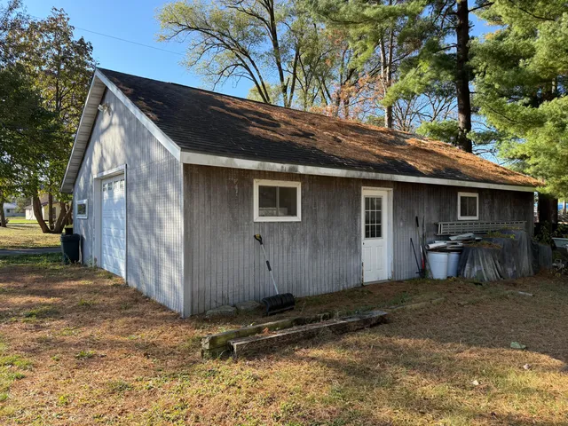 $90,900 | 400 Chestnut Street, Boscobel, WI 53805