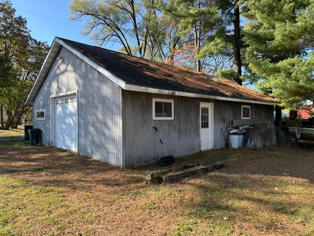 $90,900 | 400 Chestnut Street, Boscobel, WI 53805