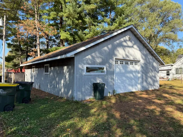 $90,900 | 400 Chestnut Street, Boscobel, WI 53805