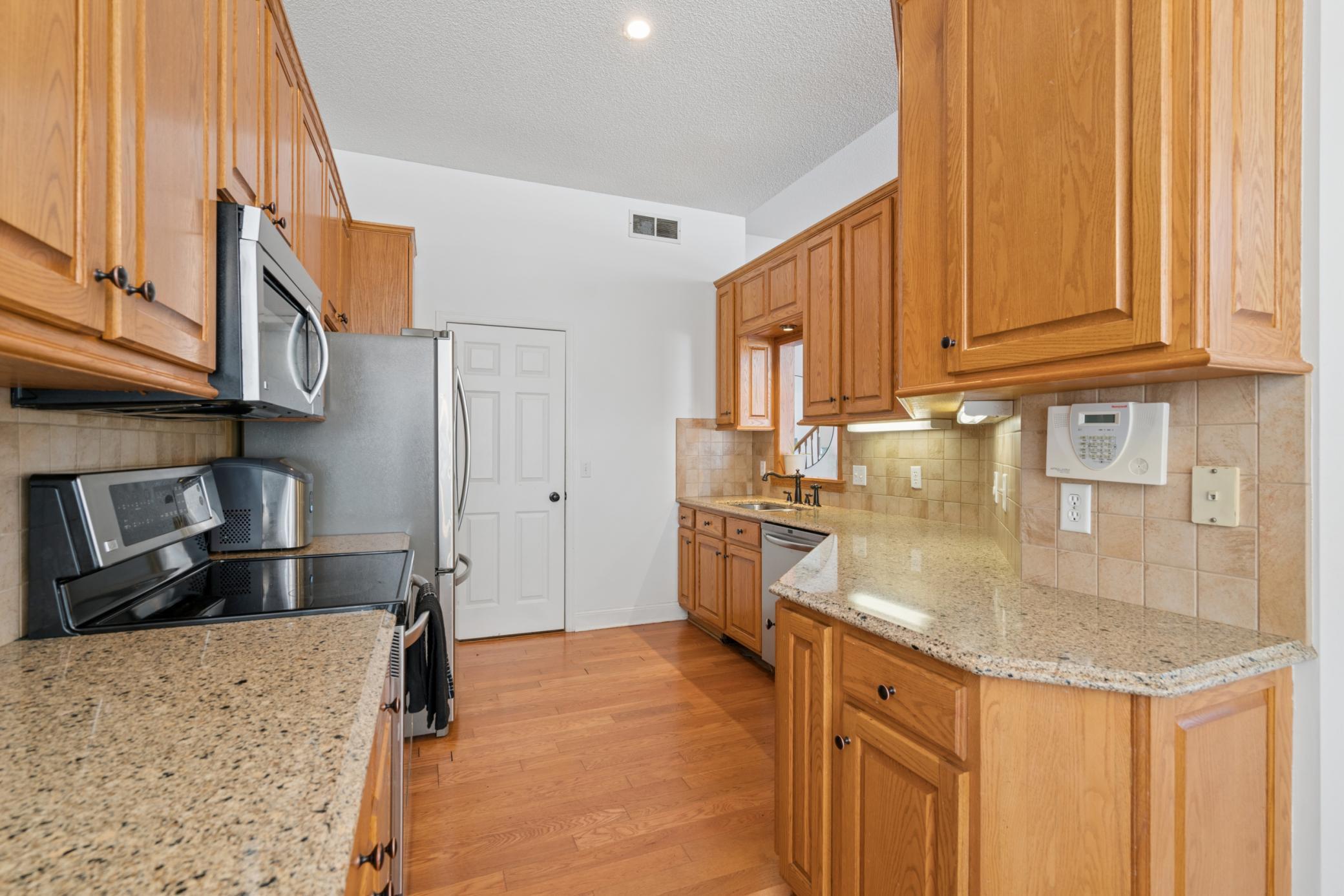 15081 December Way Rosemount, MN 55068 - Photo 12 of 37