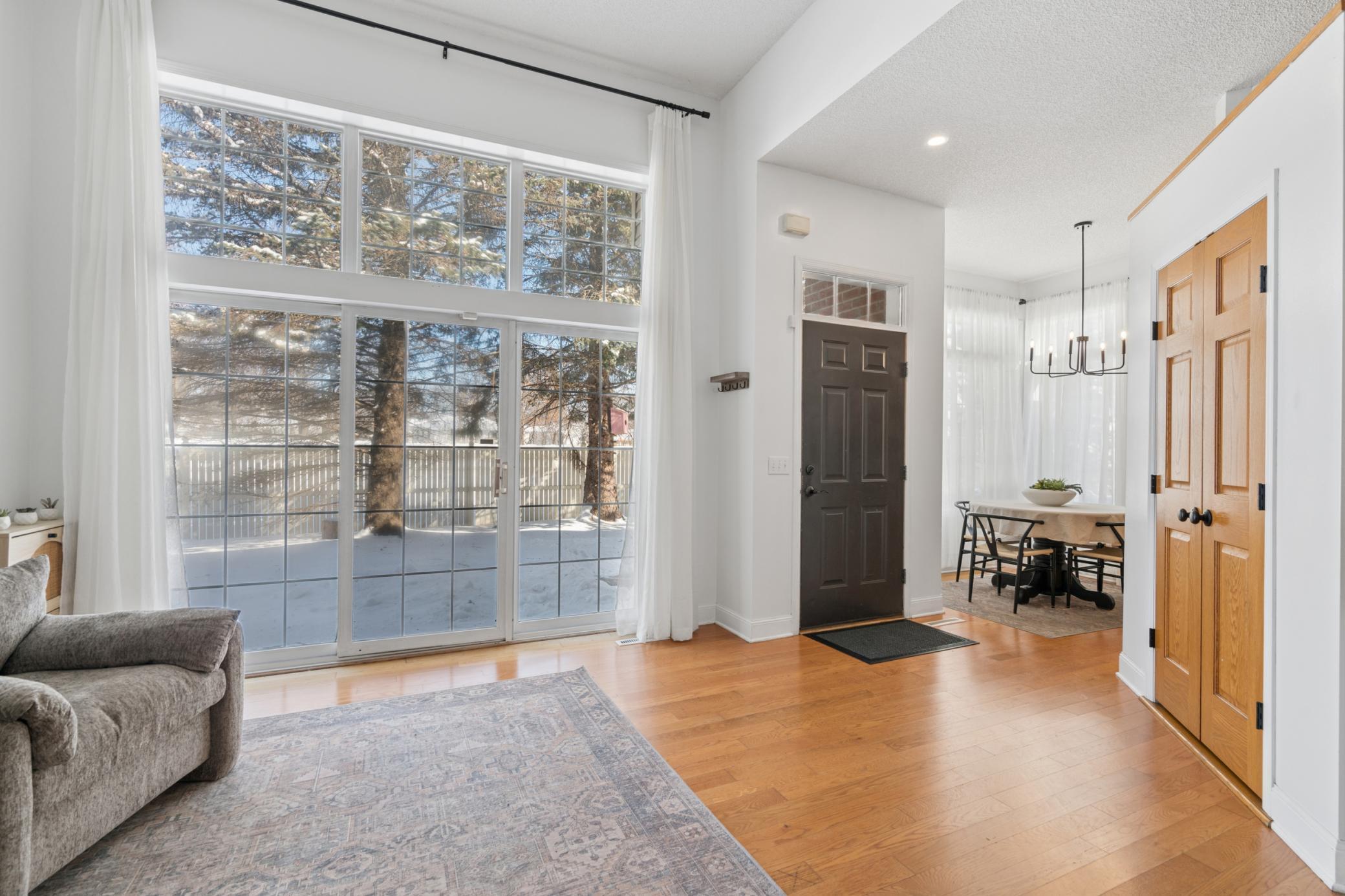 15081 December Way Rosemount, MN 55068 - Photo 5 of 37