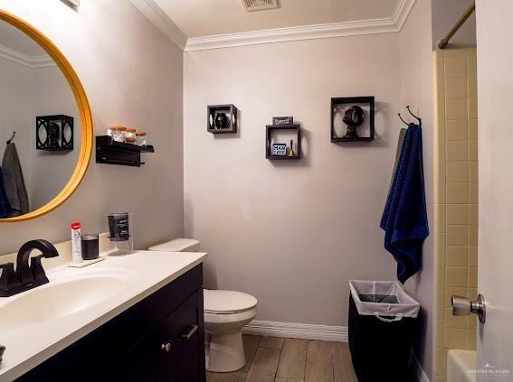 3200 Hummingbird Avenue McAllen, TX 78504 - Photo 17 of 31 a bathroom with a sink a toilet and a mirror
