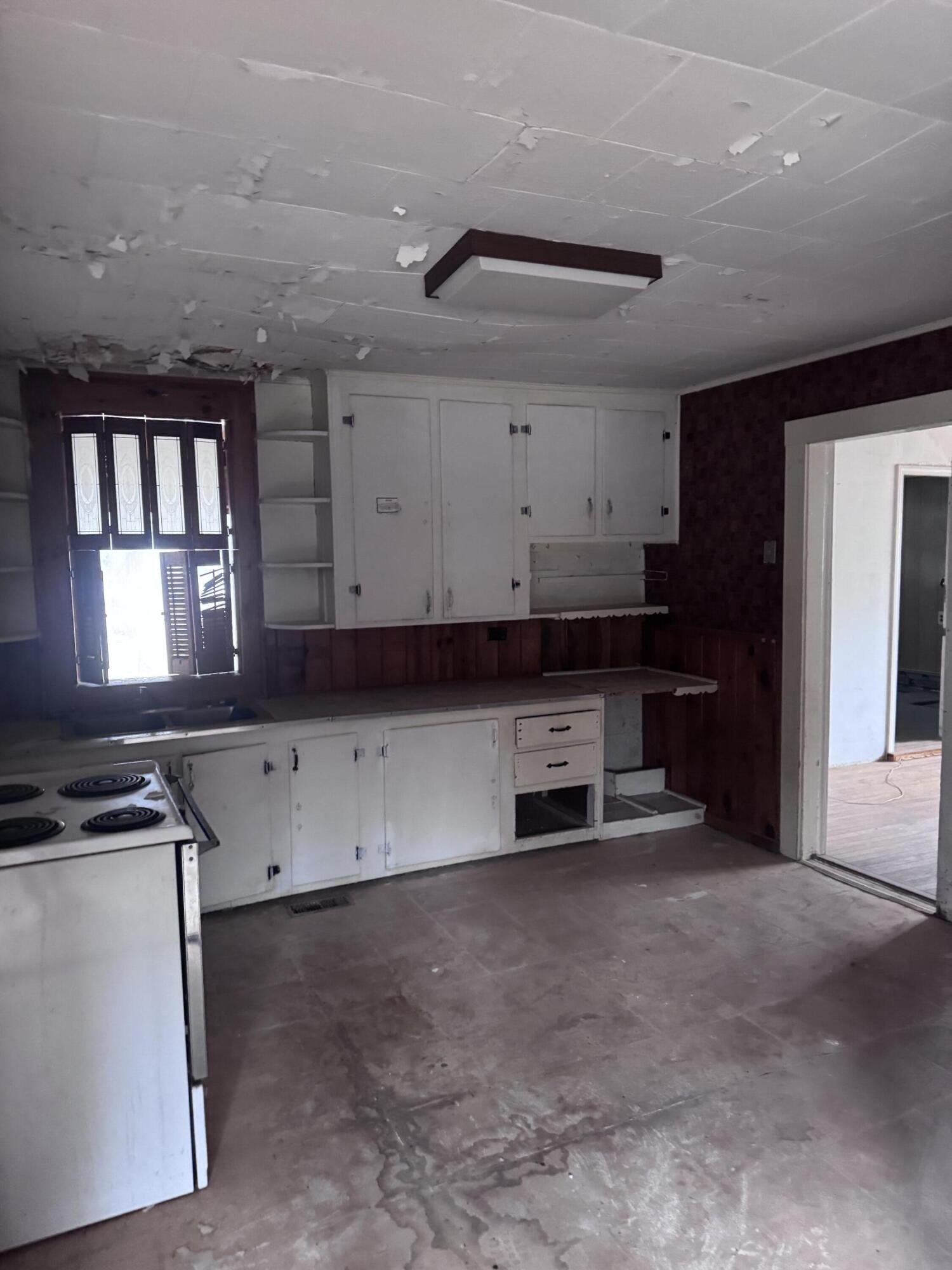 10 Davis Street Brunswick, ME 04011 - Photo 42 of 46 IMG_7335