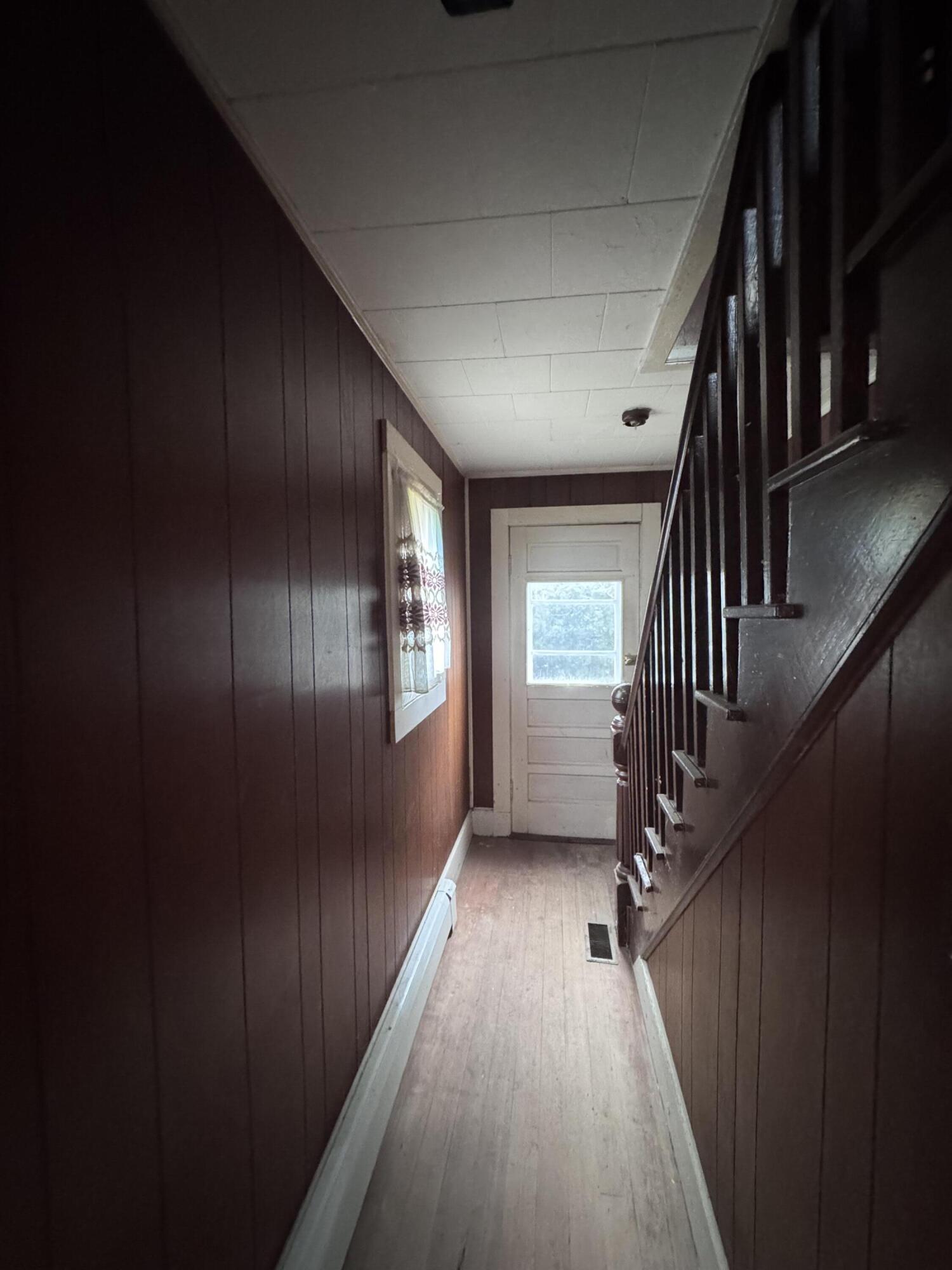 10 Davis Street Brunswick, ME 04011 - Photo 7 of 46 IMG_7385