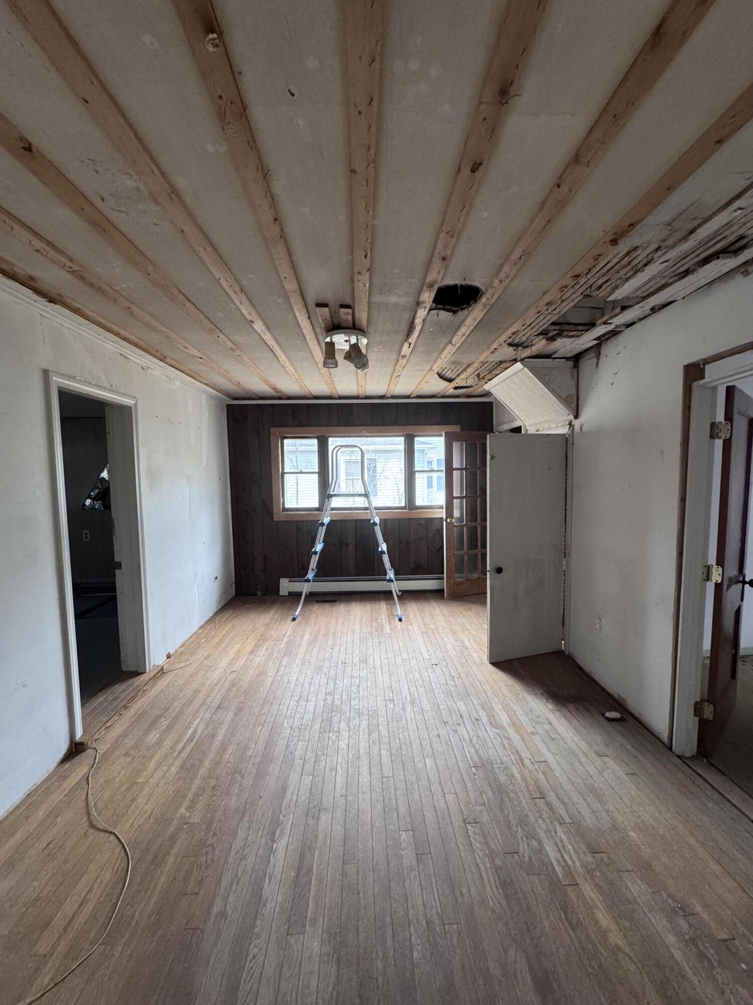 10 Davis Street Brunswick, ME 04011 - Photo 9 of 46 IMG_7380