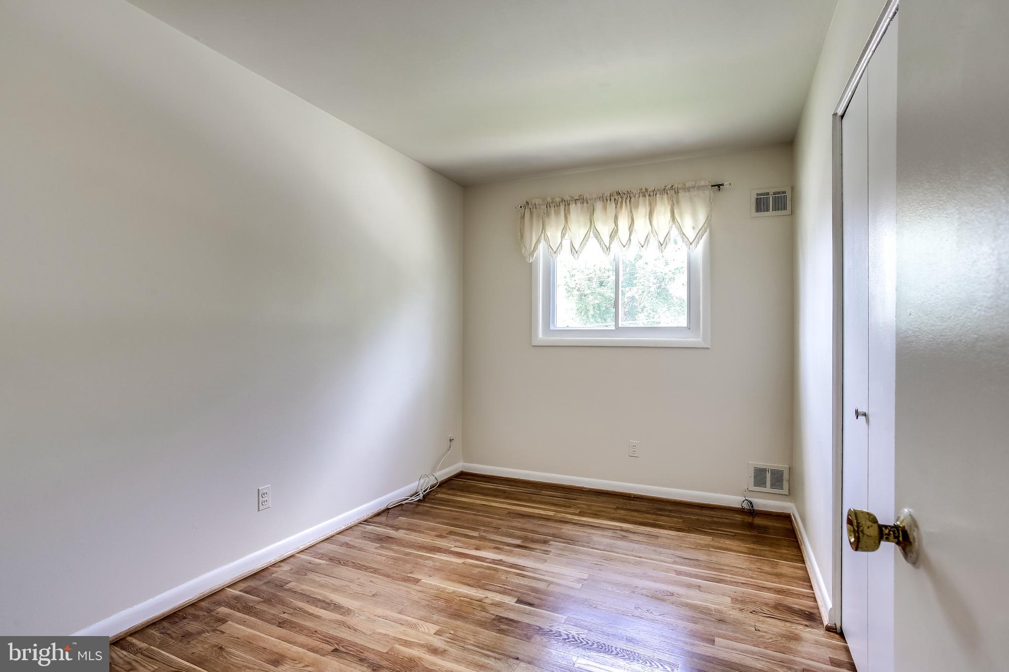 3906 Minden Road Silver Spring, MD 20906 - Photo 18 of 33 Bedroom 2