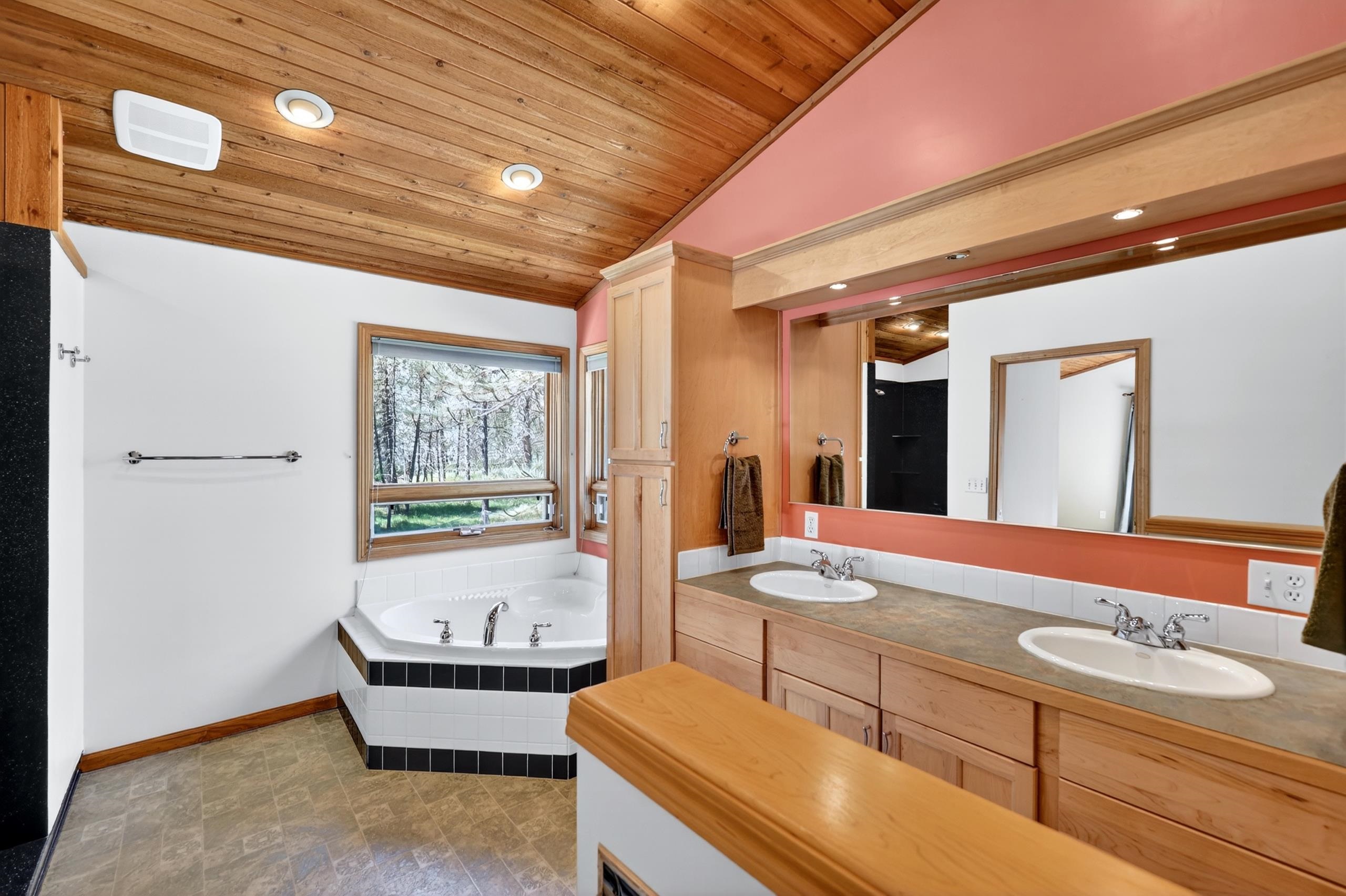 22910 North Perry Road Colbert, WA 99005 - Photo 22 of 49