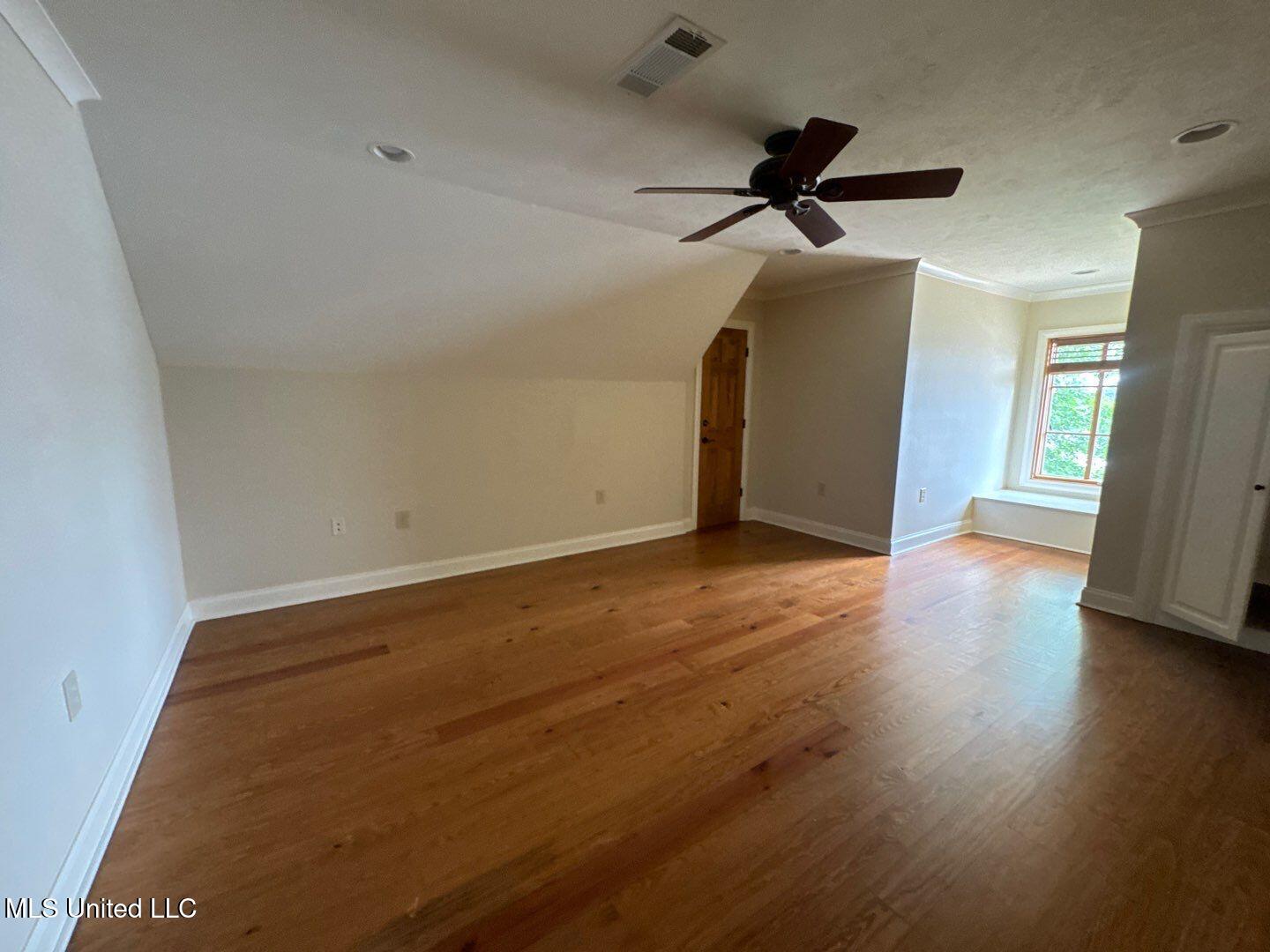 162 Lake Ridge Drive Madison, MS 39110 - Photo 17 of 46 98-Apr 23 2025 11_44am-4gLh