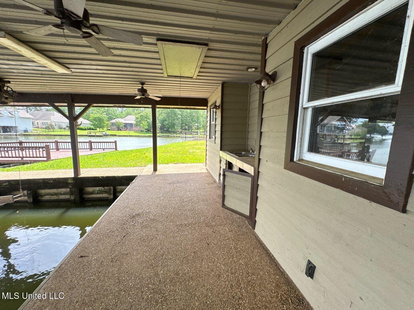 162 Lake Ridge Drive Madison, MS 39110 - Photo 32 of 46 182-Apr 23 2025 11_50am-beWZ