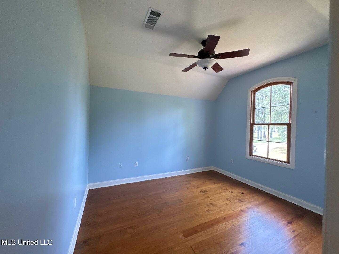 162 Lake Ridge Drive Madison, MS 39110 - Photo 37 of 46 194-Apr 23 2025 11_52am-nqLQ
