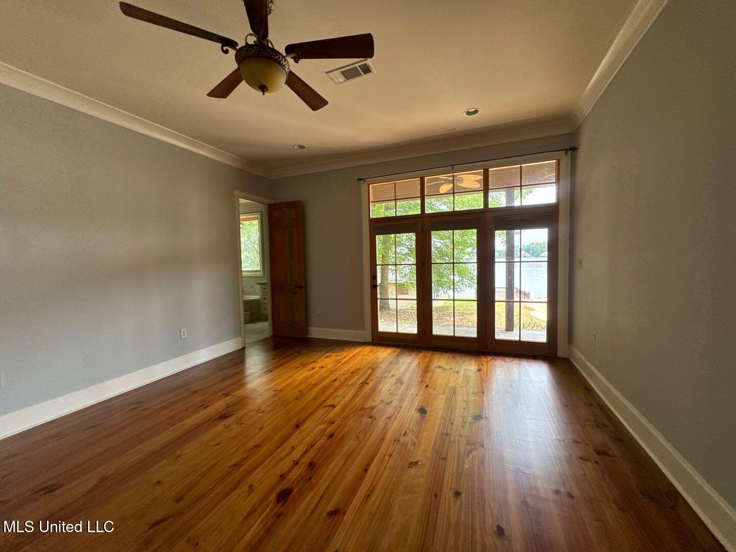 162 Lake Ridge Drive Madison, MS 39110 - Photo 10 of 46 54-Apr 23 2025 11_42am-YjgJ