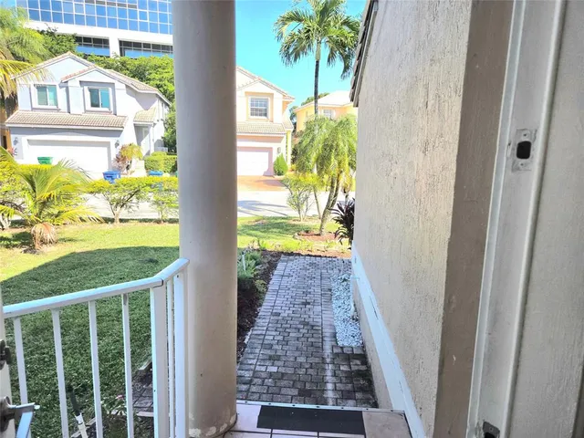 $3,900 | 160 Northwest 97th Terrace, Coral Springs, FL 33071