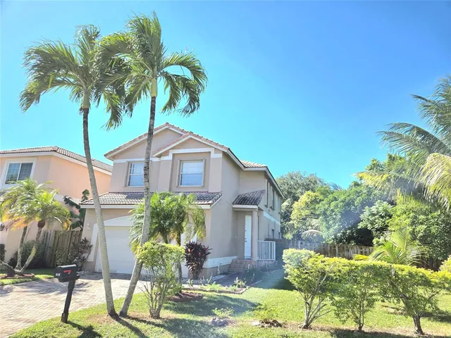 $3,900 | 160 Northwest 97th Terrace, Coral Springs, FL 33071