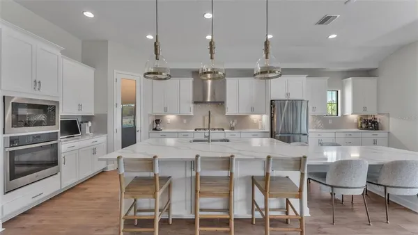 $649,000 | 13112 Wellspring Drive, Lithia, FL 33547