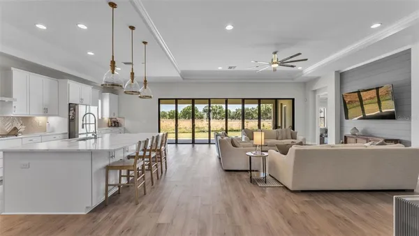 $649,000 | 13112 Wellspring Drive, Lithia, FL 33547